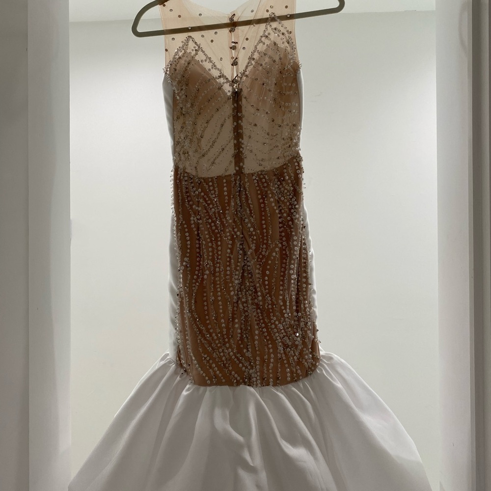 Formal Dress - Picture 2 of 3